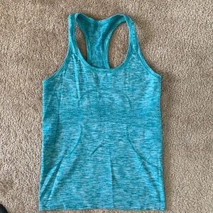 Lululemon tank top